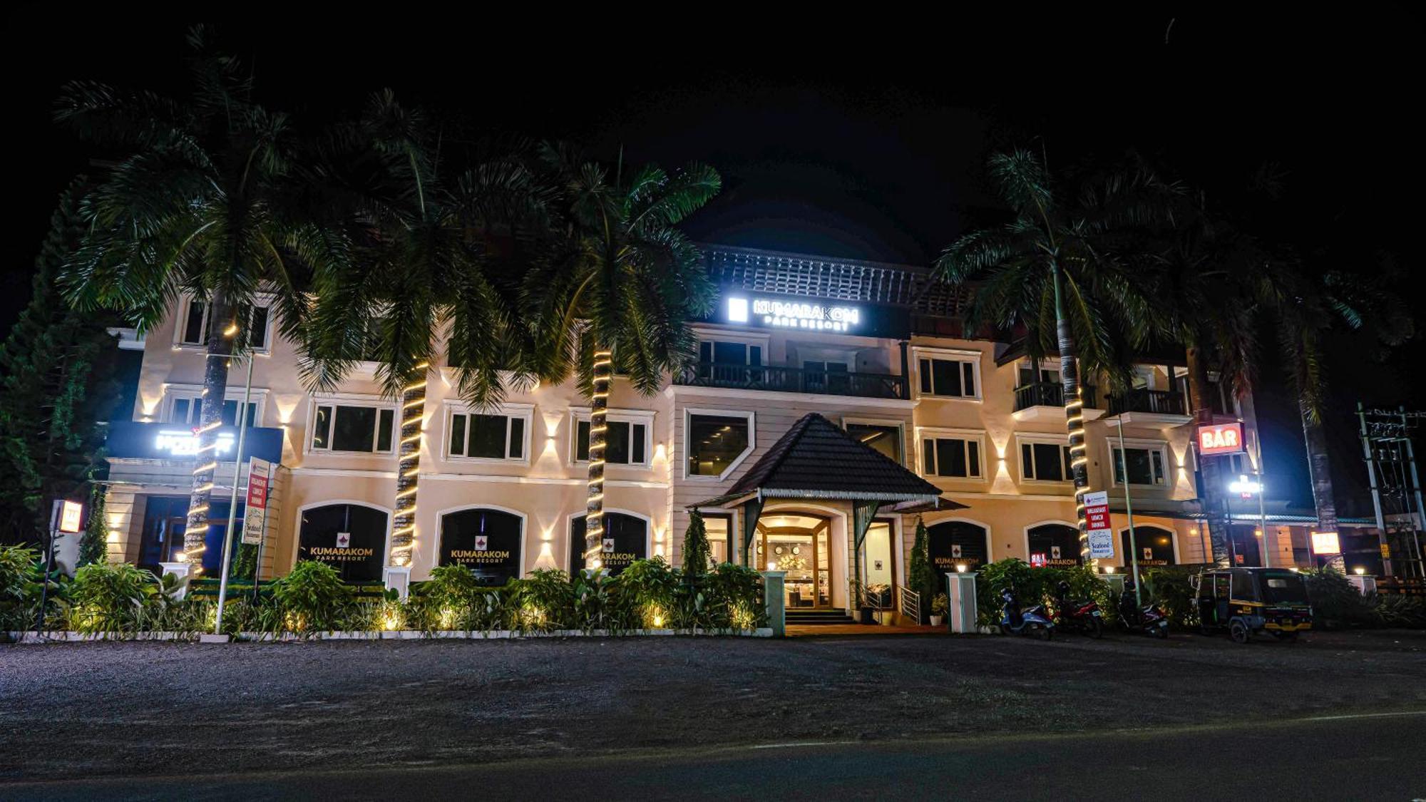 Kumarakom Park Resort Esterno foto